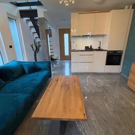 Apartman Sisi Banovci